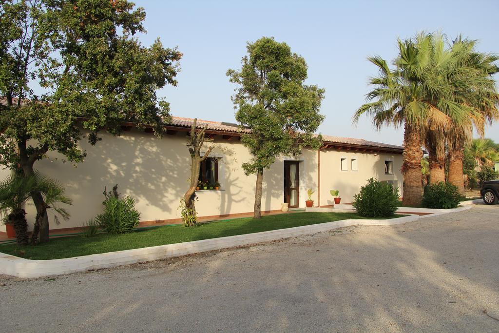 Agliado Villa Platamona Buitenkant foto